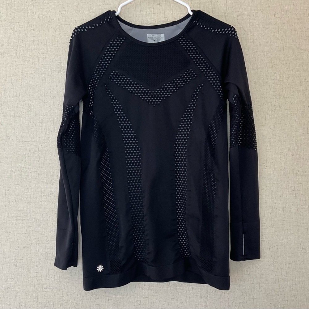 Athleta Burpee Laser Cut Swiftly Long Sleeve Top